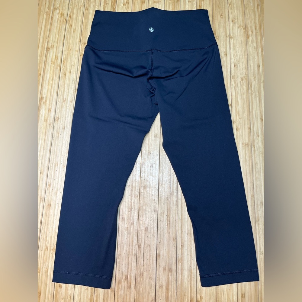 Lululemon 22in Leggings Sz. 10